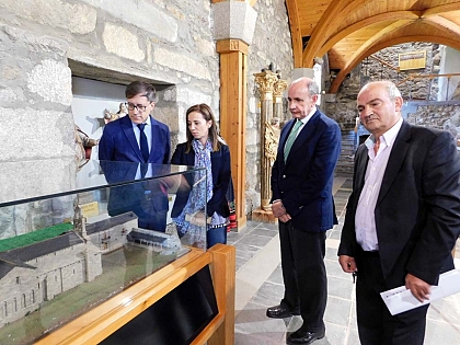 Abre sus puertas el punto de información de Románico Atlántico en San Martín de Castañeda