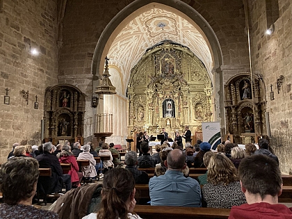 Un centenar de personas disfrutan de música, historia y patrimonio con Románico Atlántico 